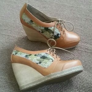 Matiko  leather  booties